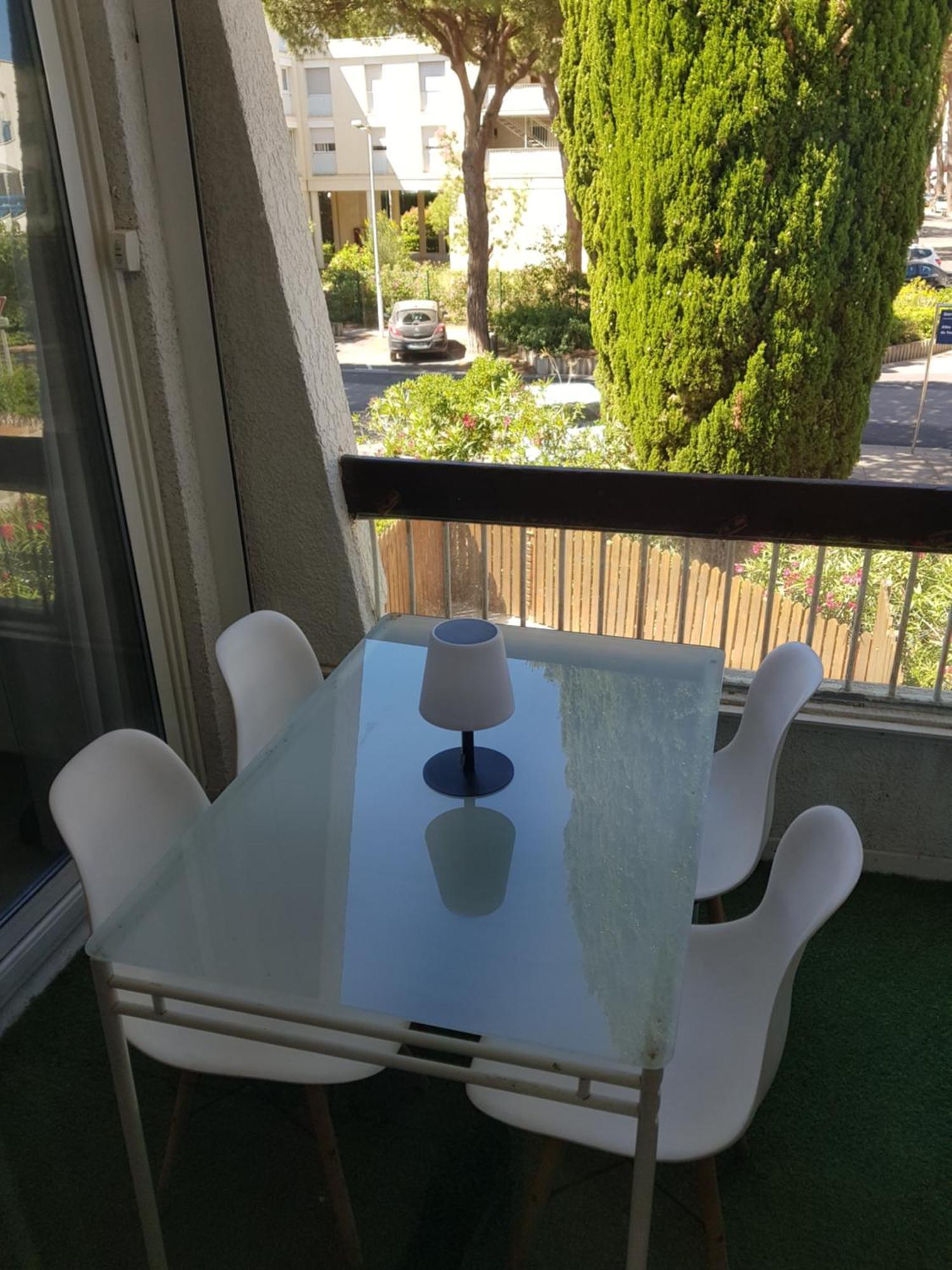 Corail Studio - 2Min Plage Centre Ville - Clim - Wifi - Parking Prive - Ideal Famille - La Grande Motte Kültér fotó